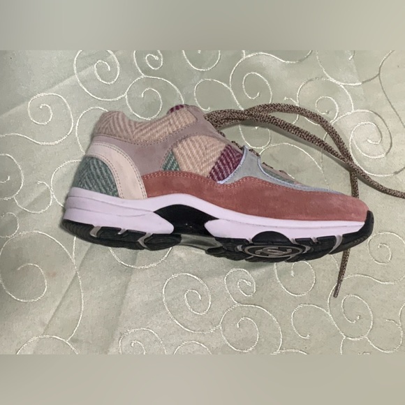 🎉Chanel CC Logo Low Top Tweed Sneakers. G39697. 2022. Women’s size 36 EU - Picture 15 of 16